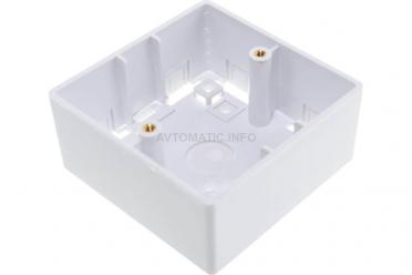 Настенная коробка под лицевые панели и розетки, формата 86х86x38мм, белая